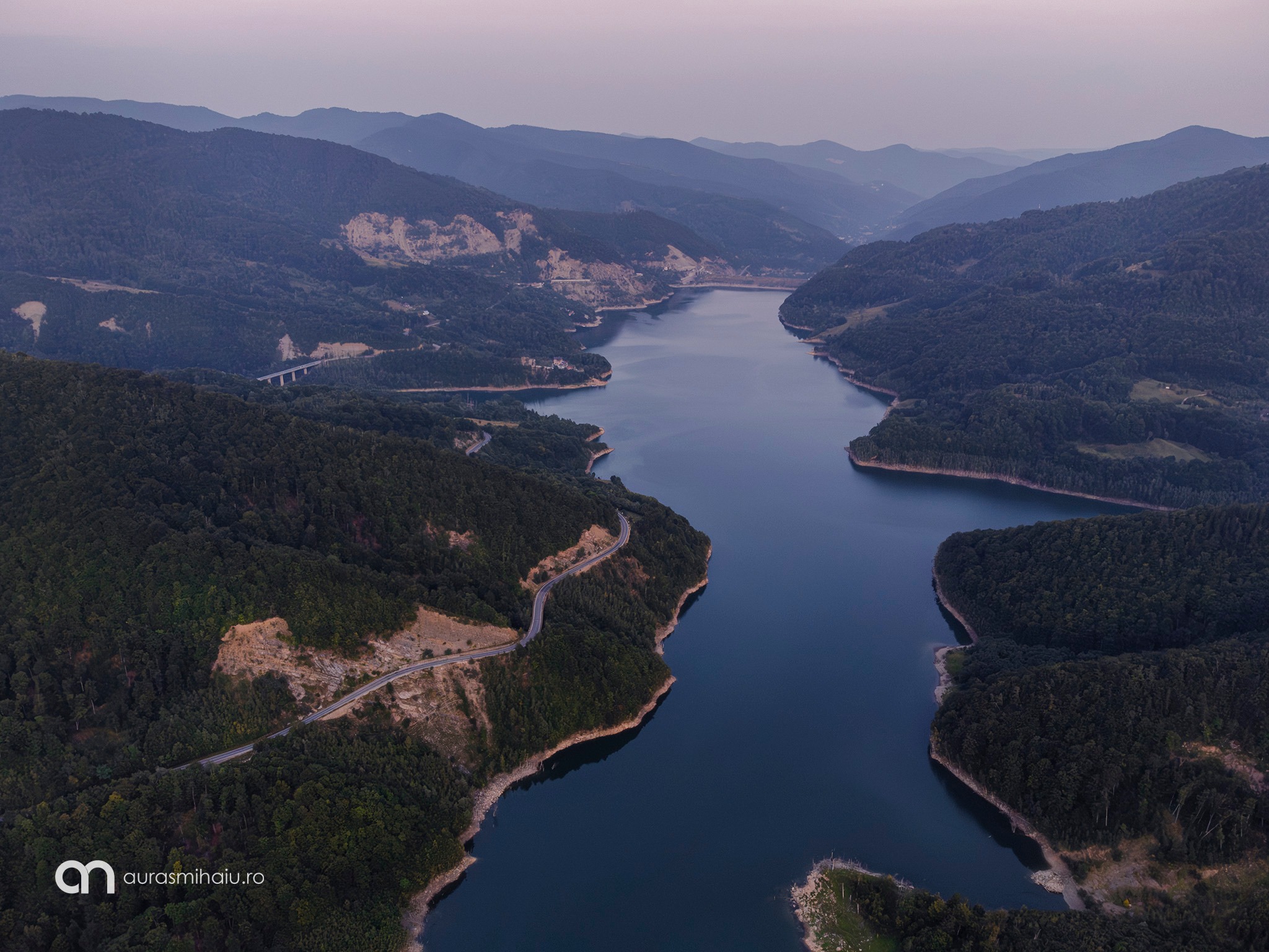 Acțiune de Ecologizare - Barajul Siriu